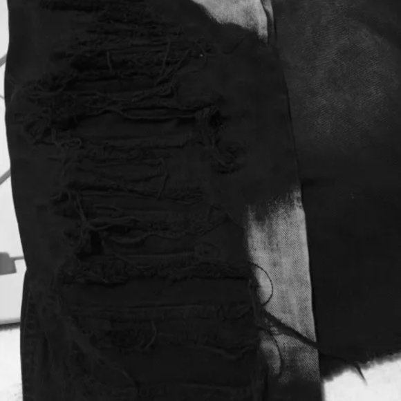 Ripped Jean Shorts - Picture 8 of 8